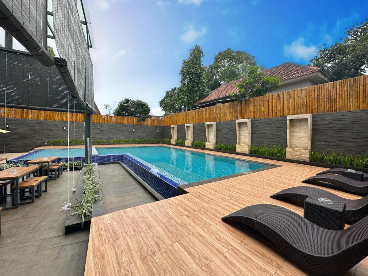 Yasmin Hotel Karawaci Tangerang Luaran gambar