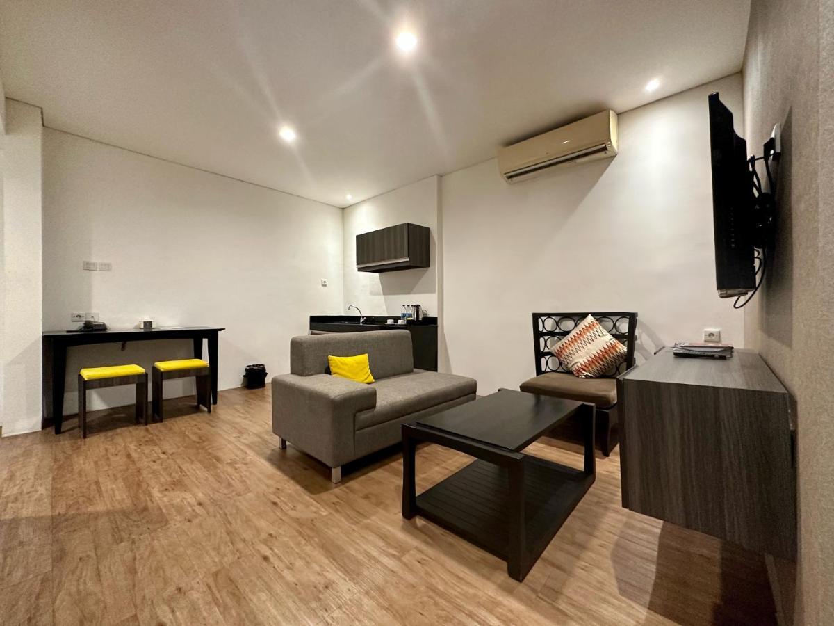 Yasmin Hotel Karawaci Tangerang Luaran gambar